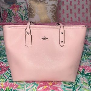 Slightly used blush pink Coach purse!